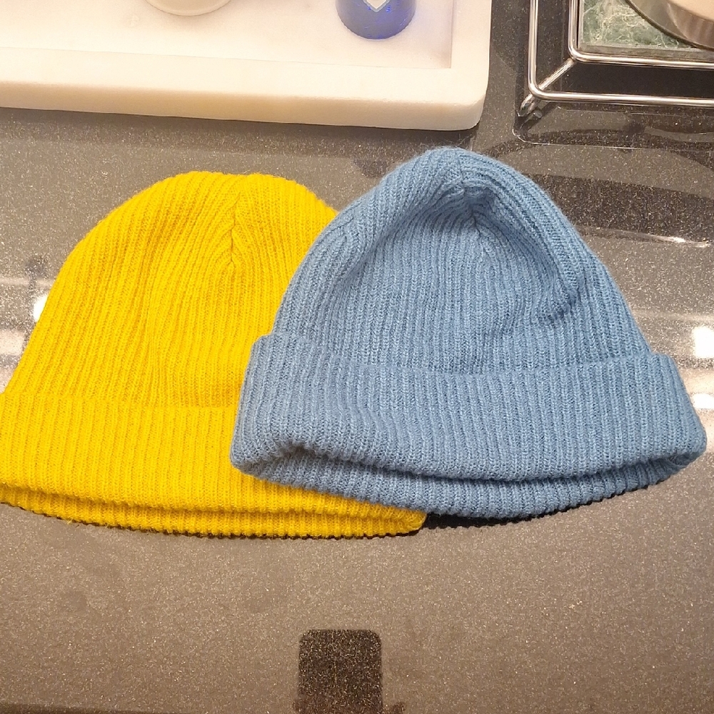 Cozy Kids Beanie Set - Yellow and Blue